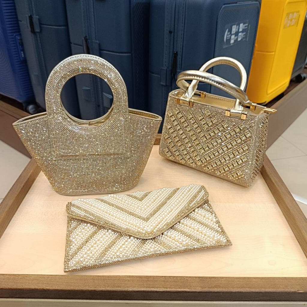 Csillogós alkalmi táskák