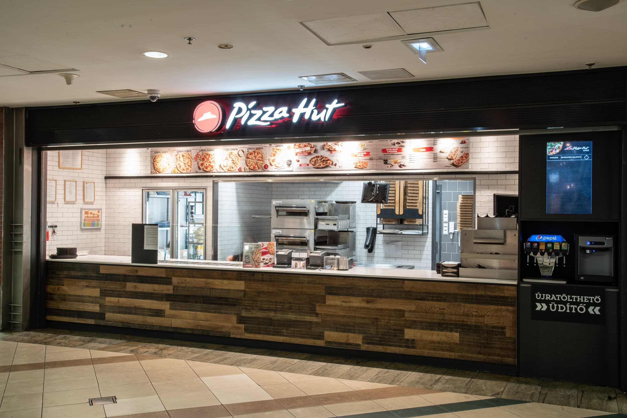 Pizza Hut
