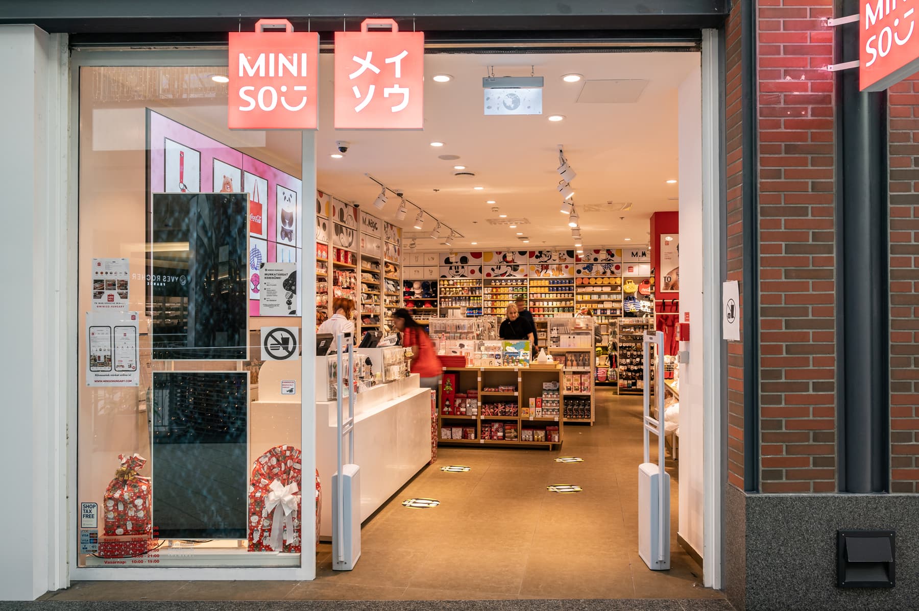 Miniso