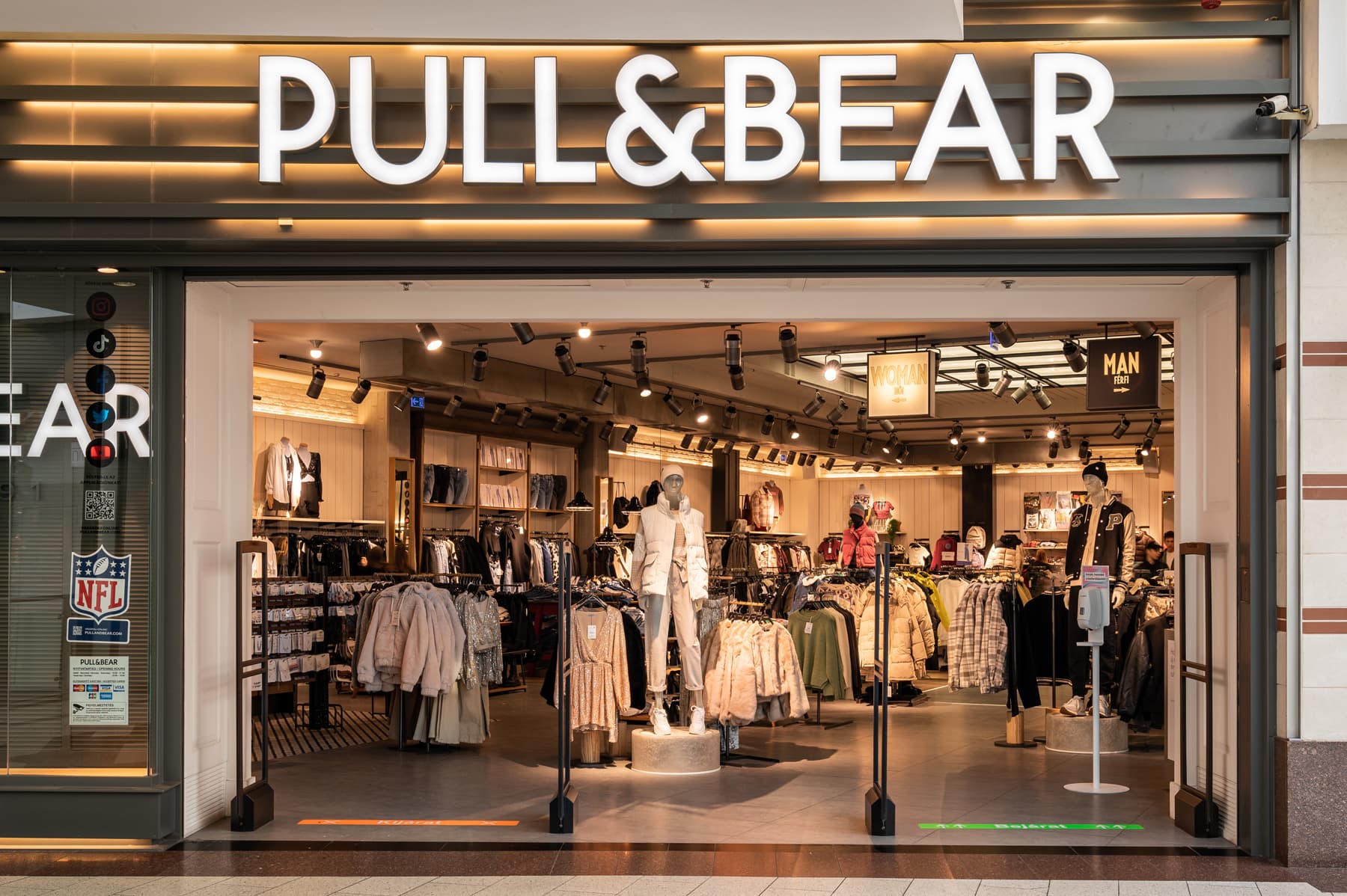 Pull & Bear