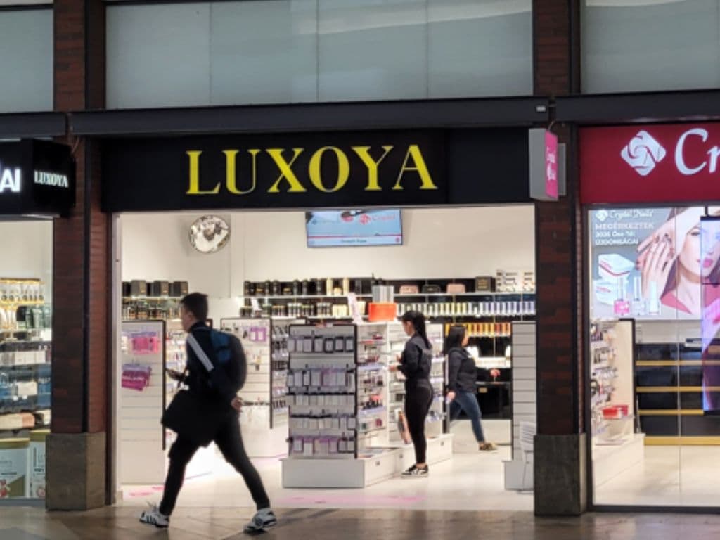luxoya
