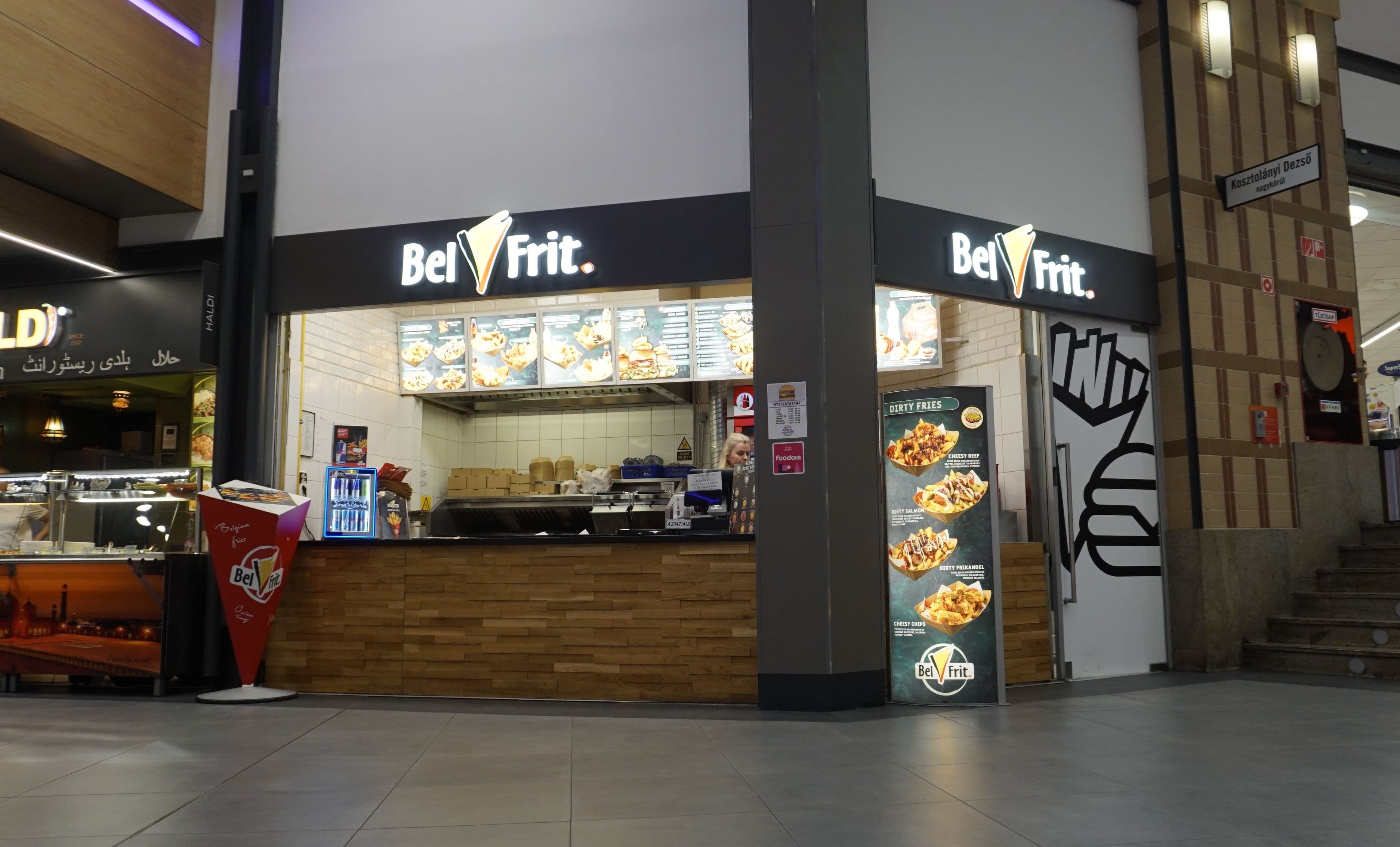 belfrit_uzlet_westend