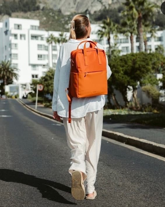 Colors to fit your vibe🍊