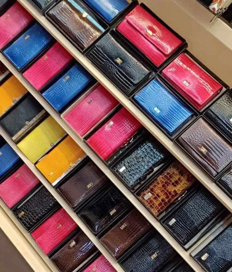 Al-Baraka Bőrdíszmű