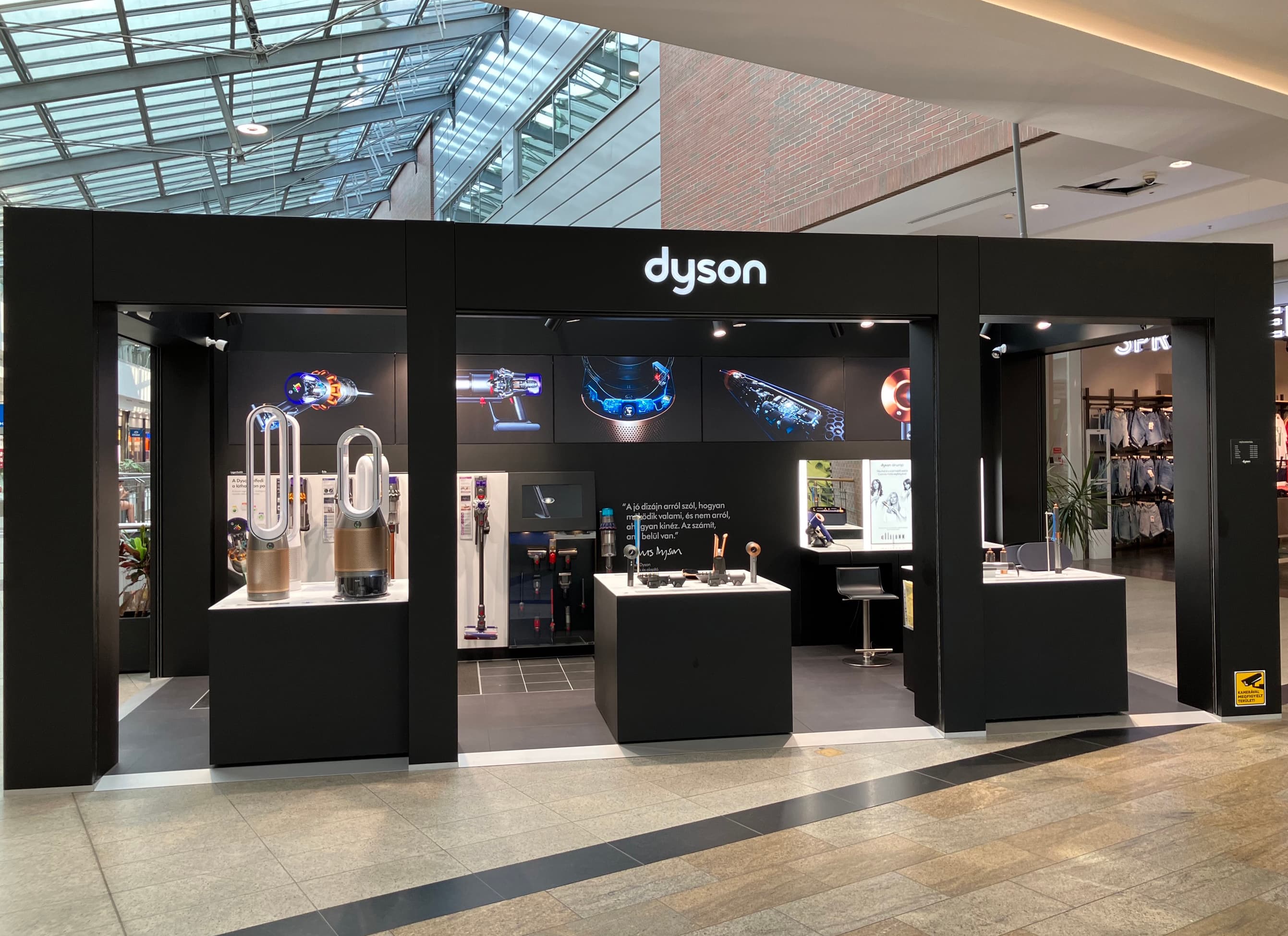 Dyson Demo Zone Westend