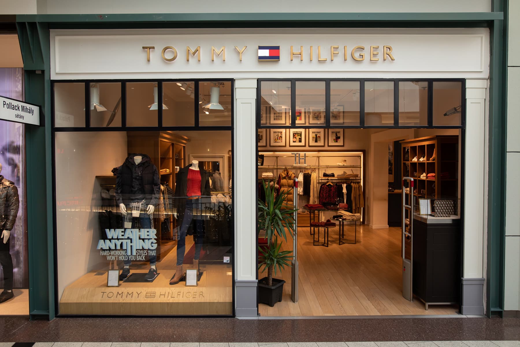 Tommy Hilfiger