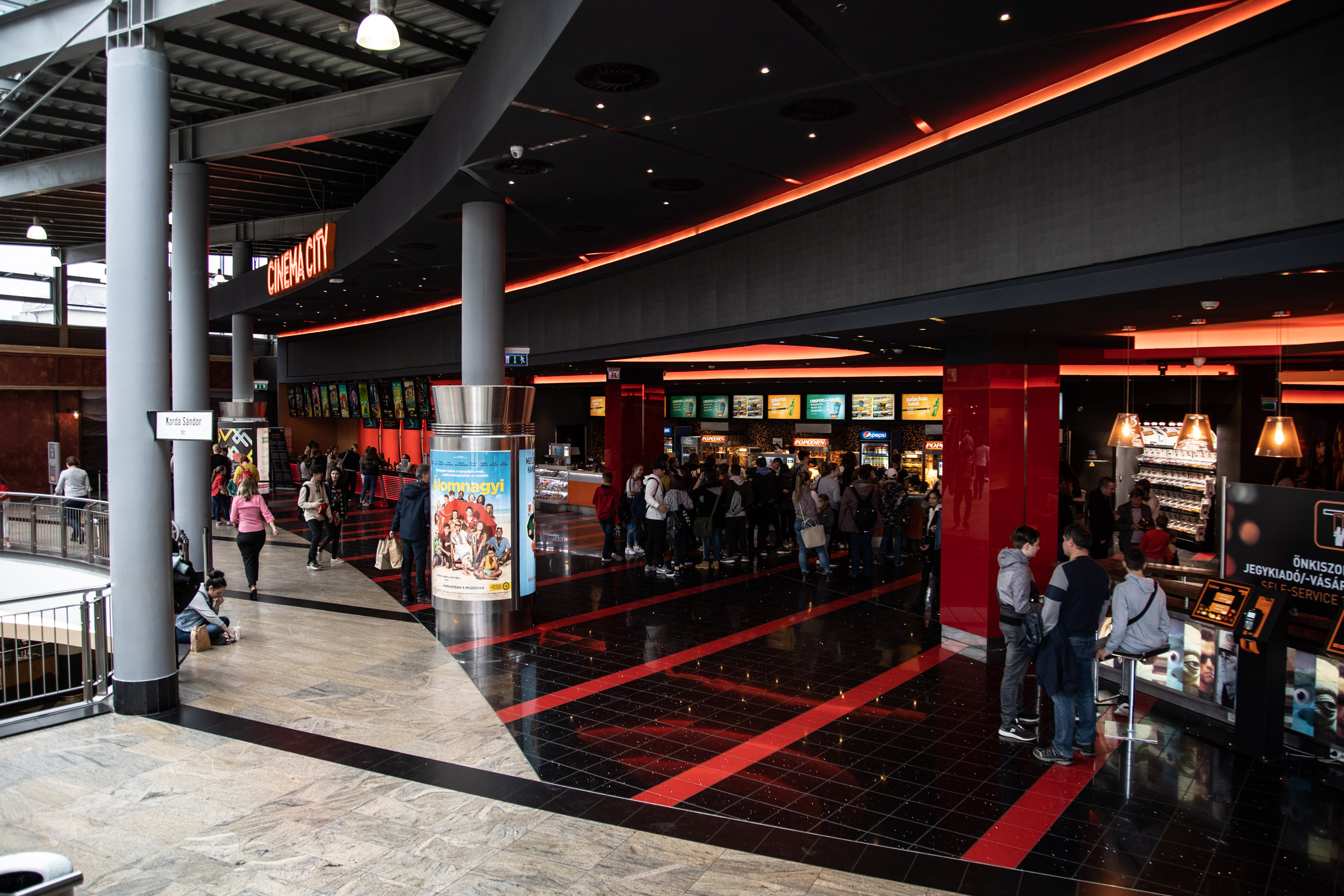 westend-cinema-city-westend-4dx